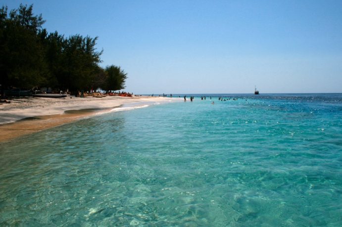 isla-Gigi-Bali-Indonesia